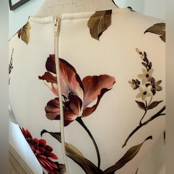 ASOS floral bodycon midi dress size 4 - Picture 5 of 7